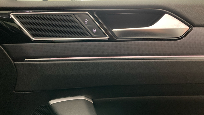 Volkswagen Passat 2.0 TDI SCR 190 R-Line 5dr DSG [Pan Rf] [7 Speed] Diesel Estate